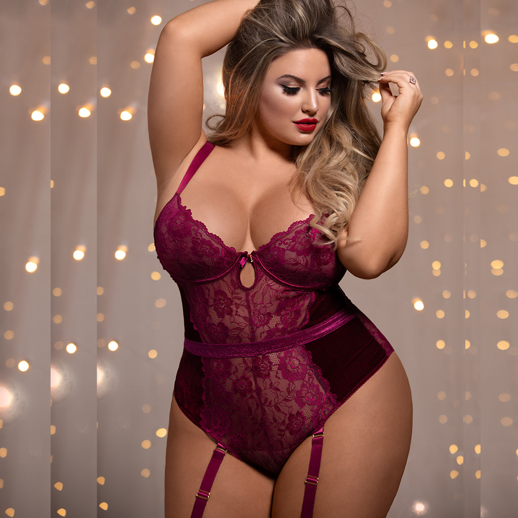 18 Exquisite Plus Size Lingerie You Should Pay Attention To
